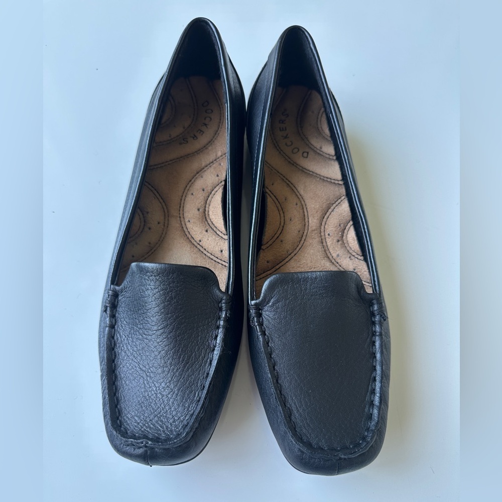 NEW Dockers Black Leather Classy Comfort Loafer Flats Women’s 9.5 No Box